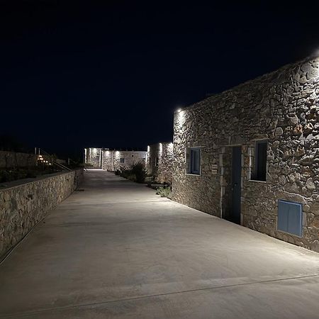 Filotimia Villa Schoinoussa Exterior photo