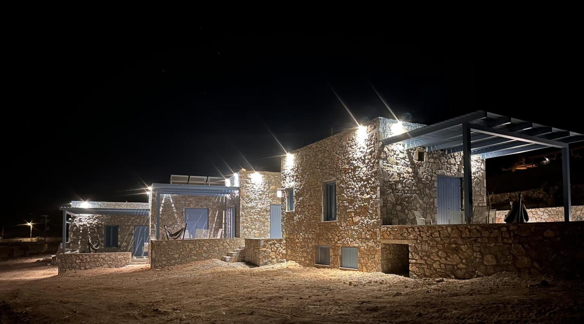 Filotimia Villa Schoinoussa Exterior photo